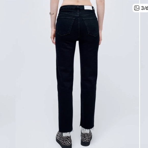 Re/Done High Rise Straight Ankle Crop Black DistressedVintage Black Wash Size 26 - Picture 5 of 16